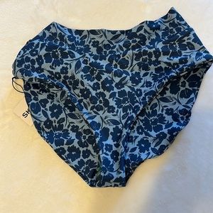 NWT Skatie Scarlette Bikini Bottoms